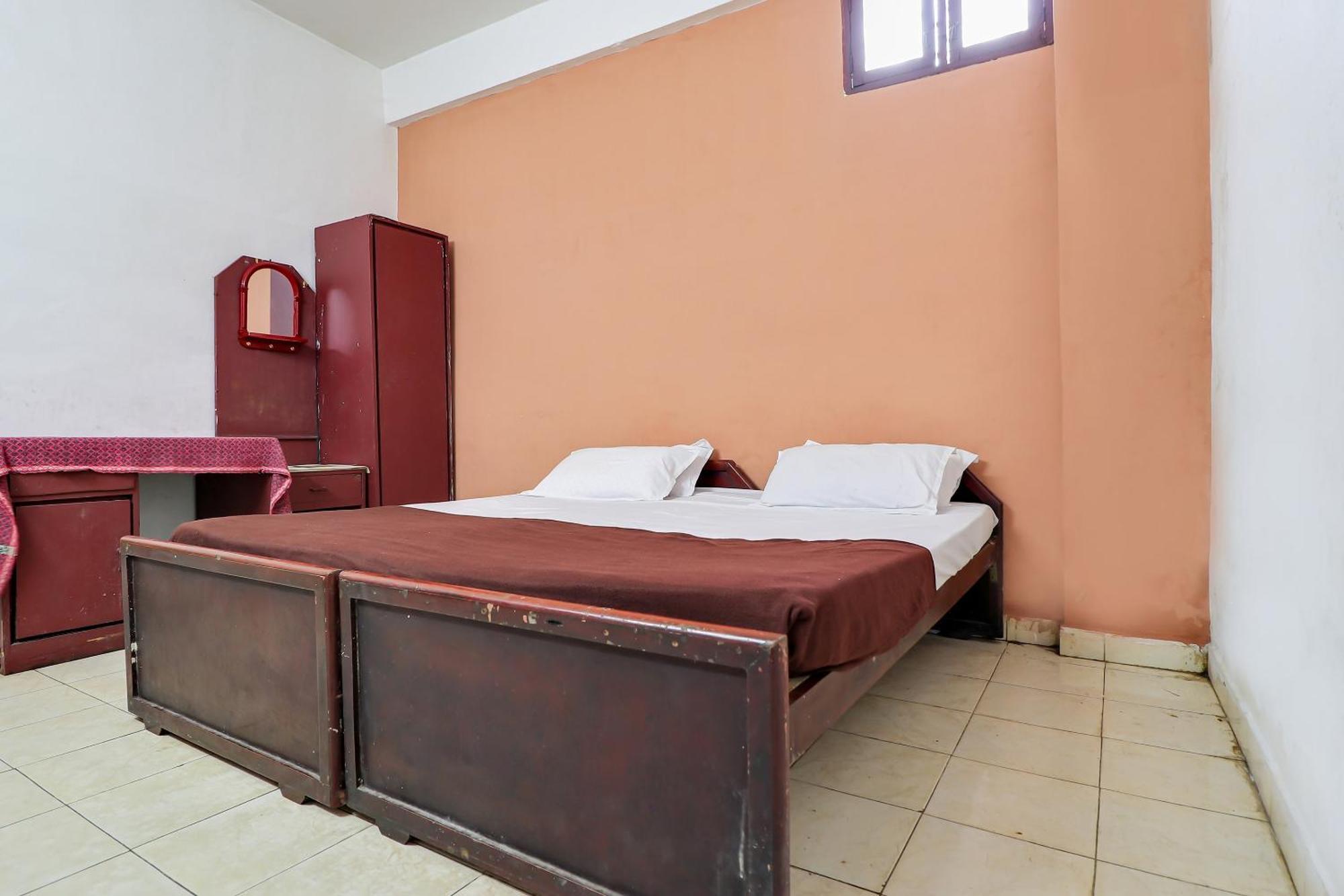 SPOT ON 40760 Sangamam Tourist Home Kannur Bagian luar foto