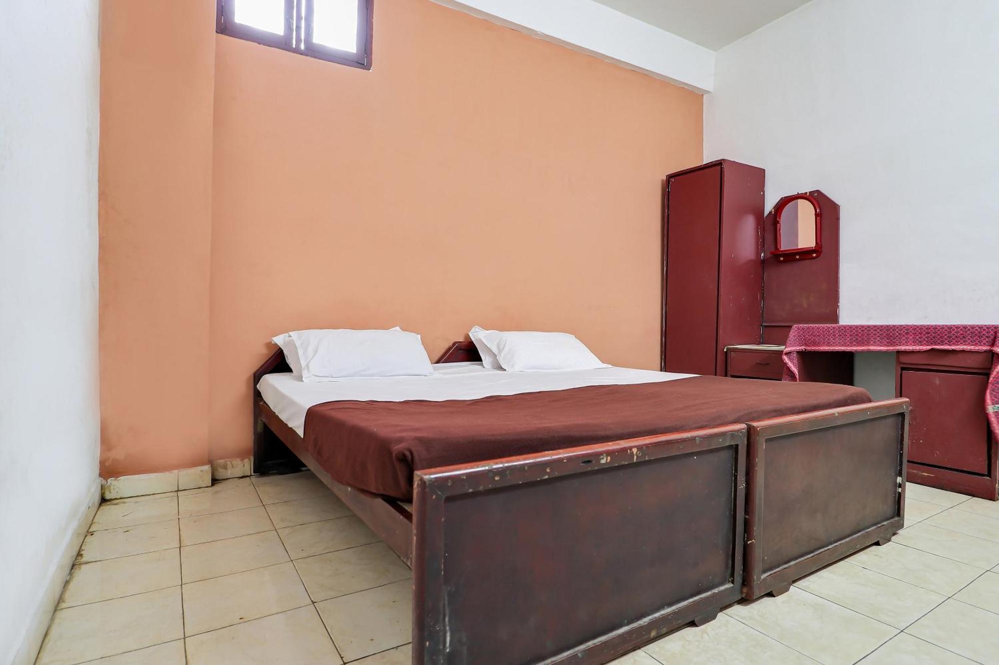 SPOT ON 40760 Sangamam Tourist Home Kannur Bagian luar foto