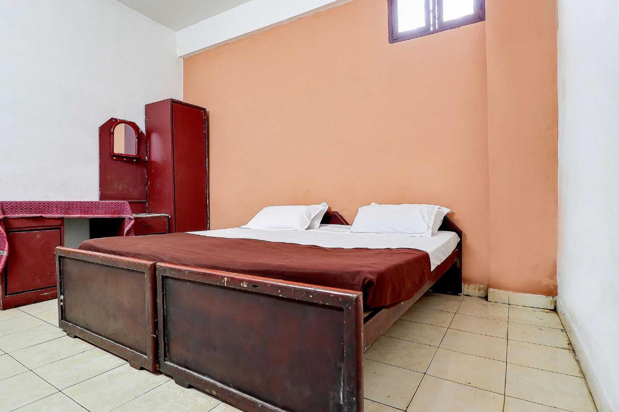 SPOT ON 40760 Sangamam Tourist Home Kannur Bagian luar foto