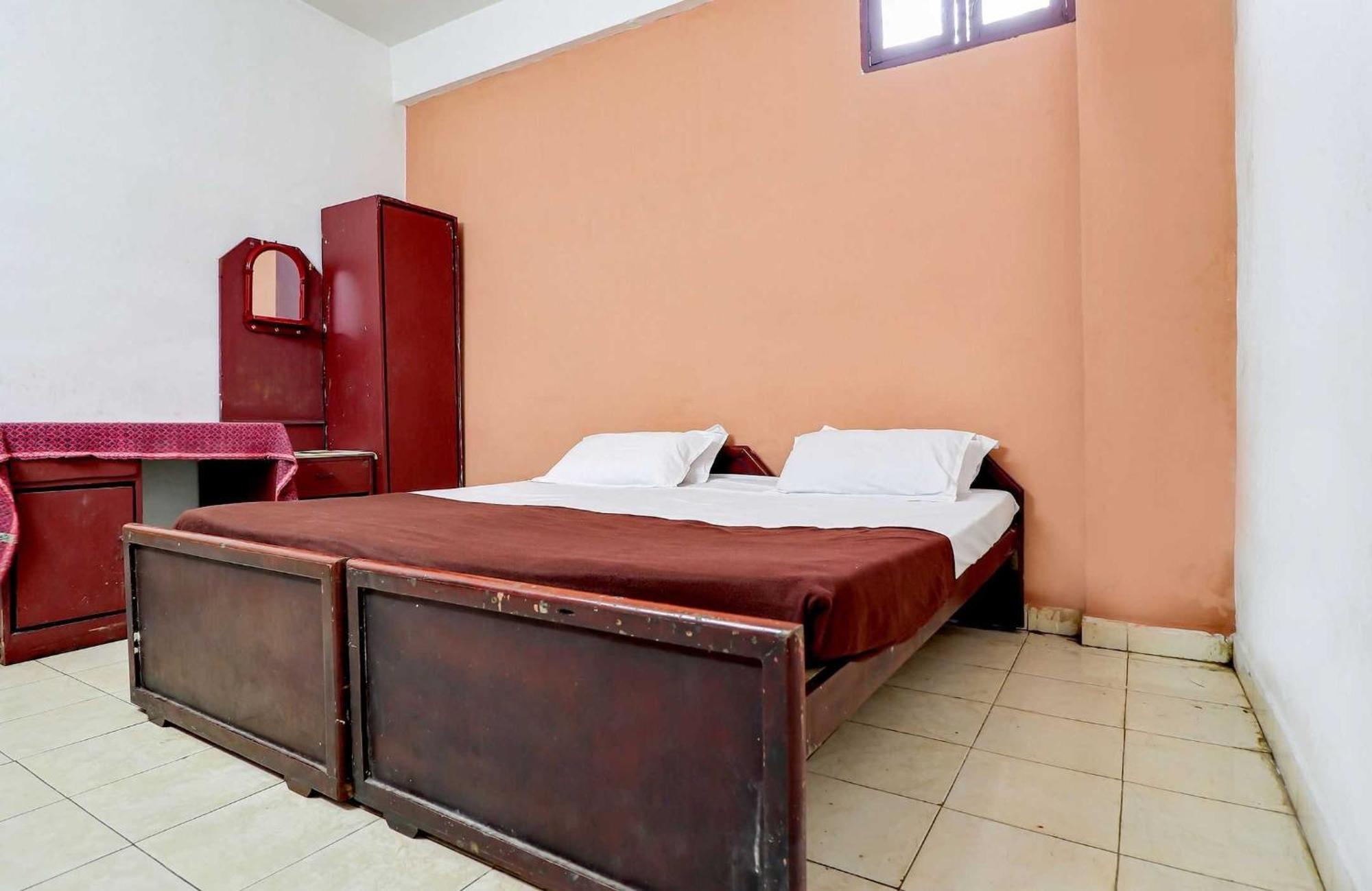 SPOT ON 40760 Sangamam Tourist Home Kannur Bagian luar foto